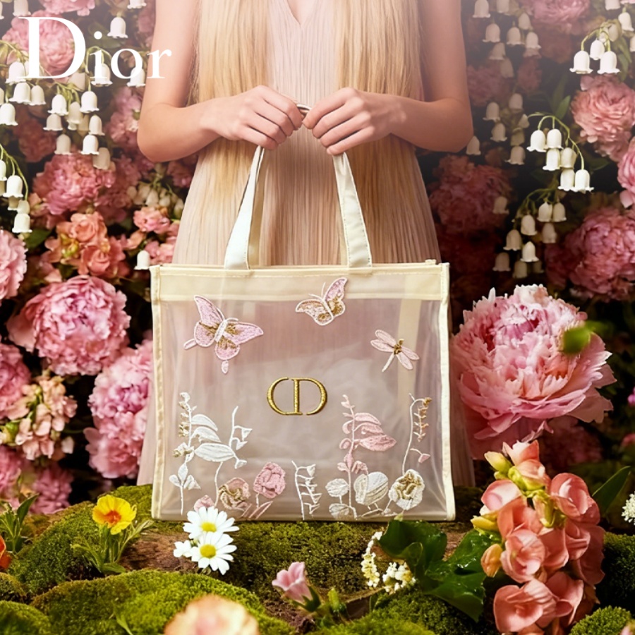 Christian Dior Dior'un Çantası - Luxury Skincare Products incelemesi ve fiyatı